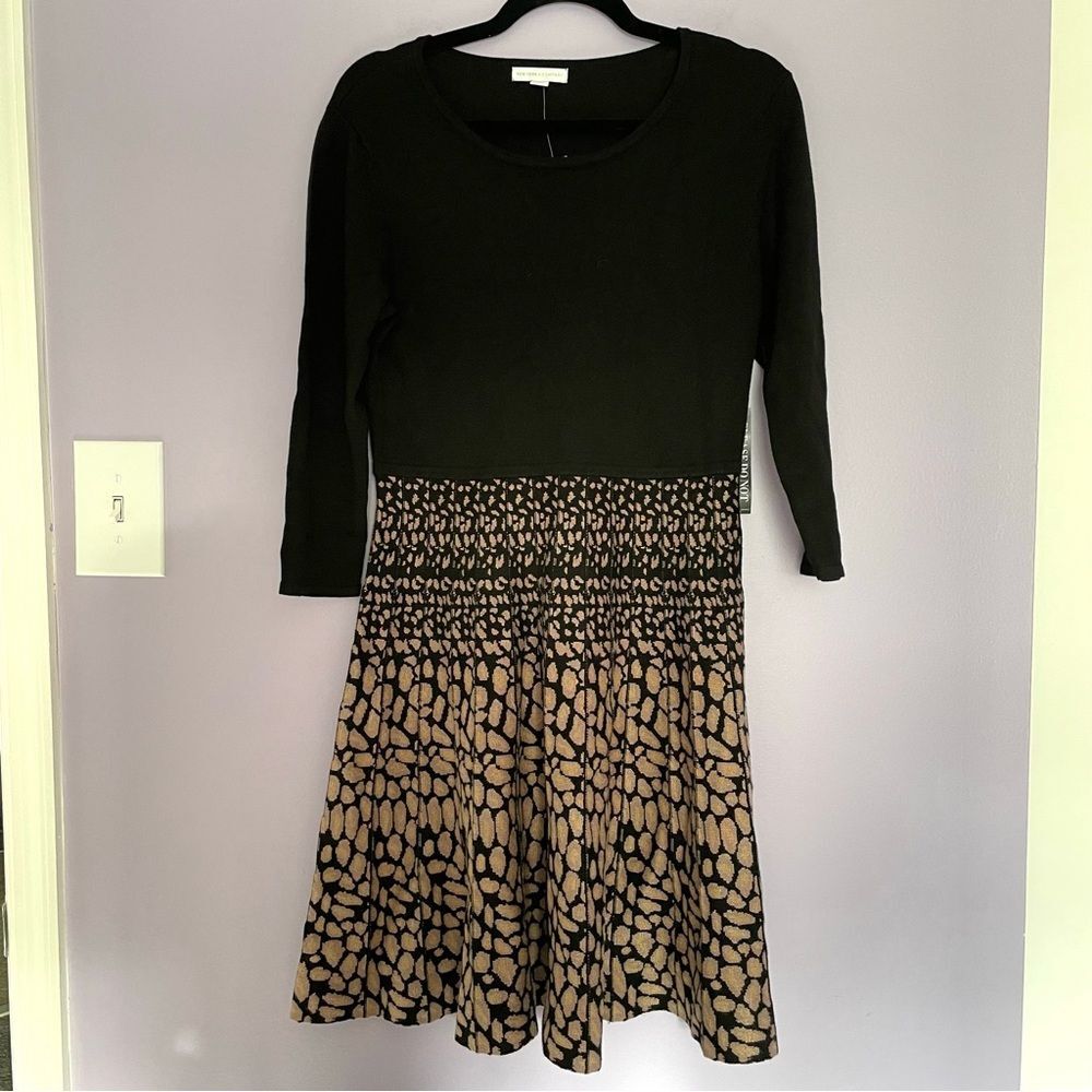NWT New York & Co Long Sleeve Sweater Dress in Black & Tan size M A-Line